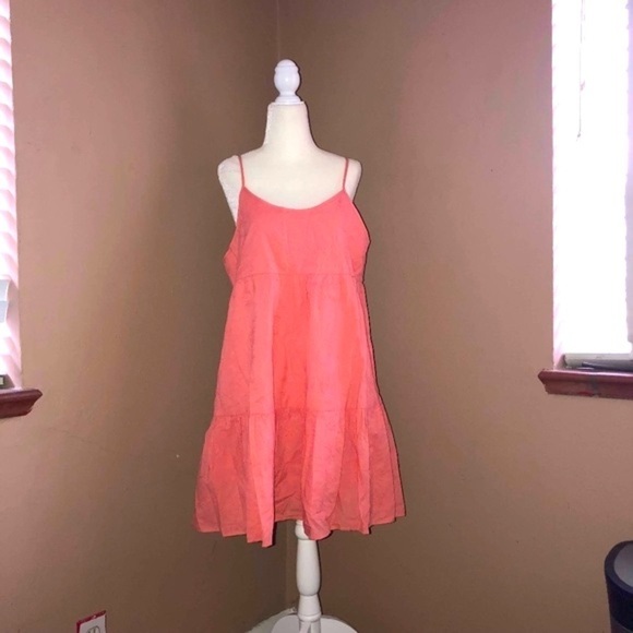 NWT BB DAKOTA Kendra Embroidered Sleeveless Dress Sz M - Picture 2 of 6